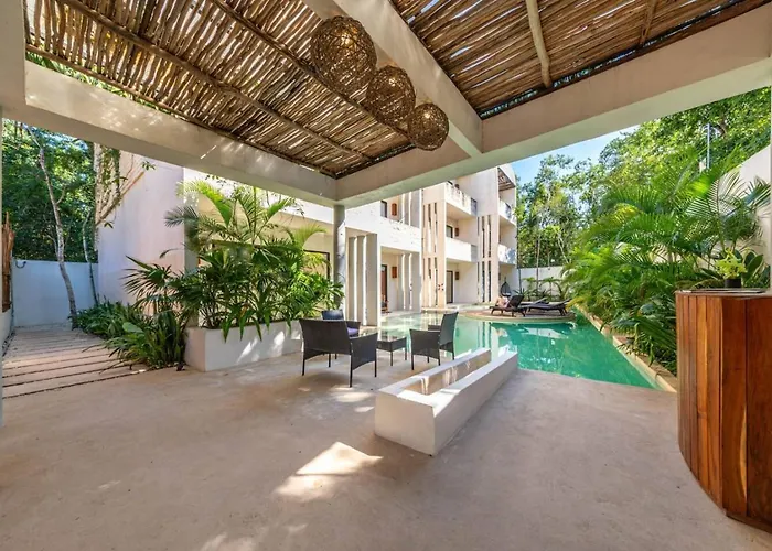 Lux 1 Bedroom With Rooftop Pool In Jungle At Paraiso Сasa de vacaciones